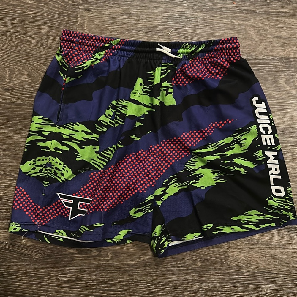 XL FaZe x JuiceWrld shorts
